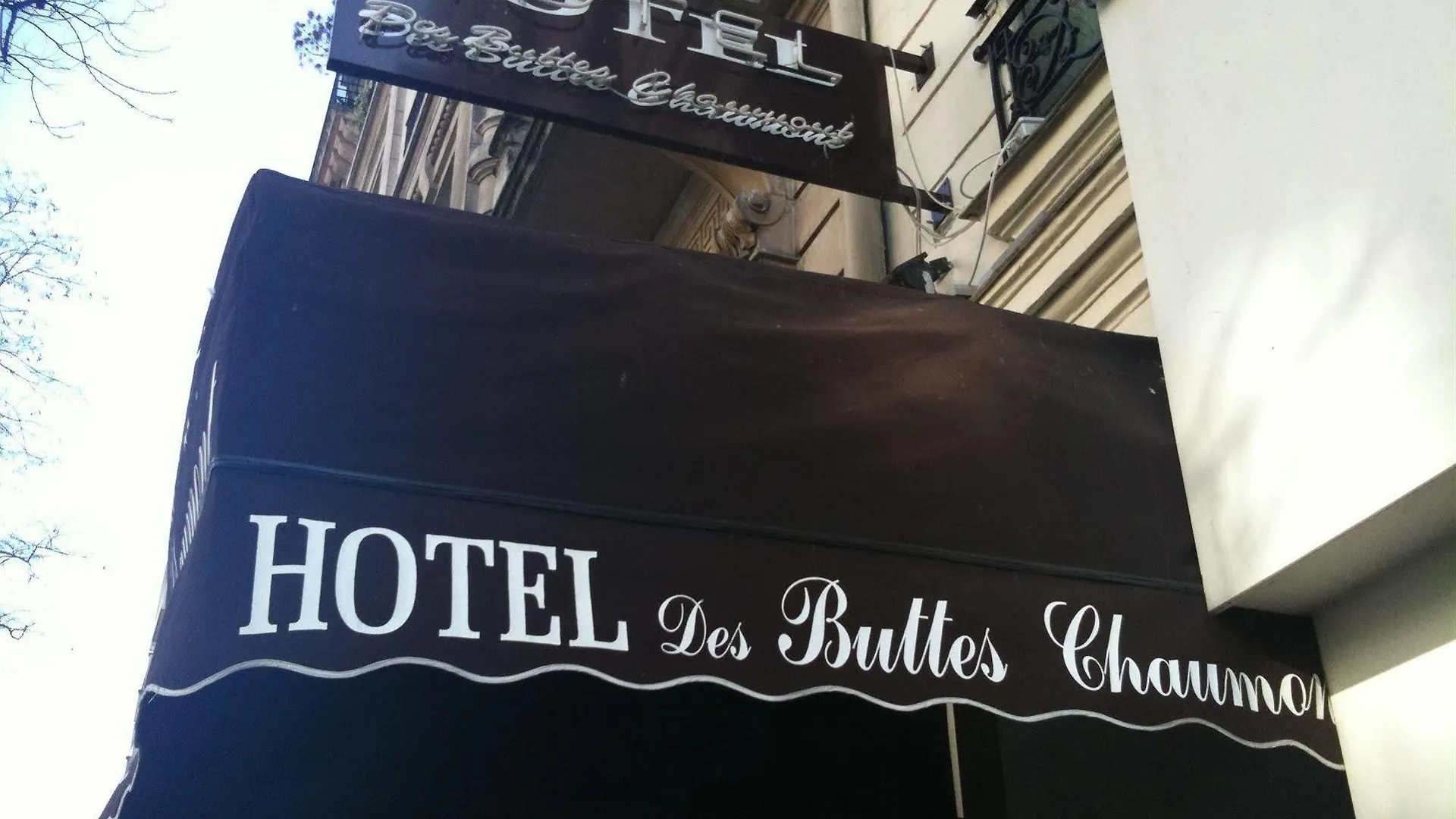 Hotel Des Buttes Chaumont París 2*,  Francia